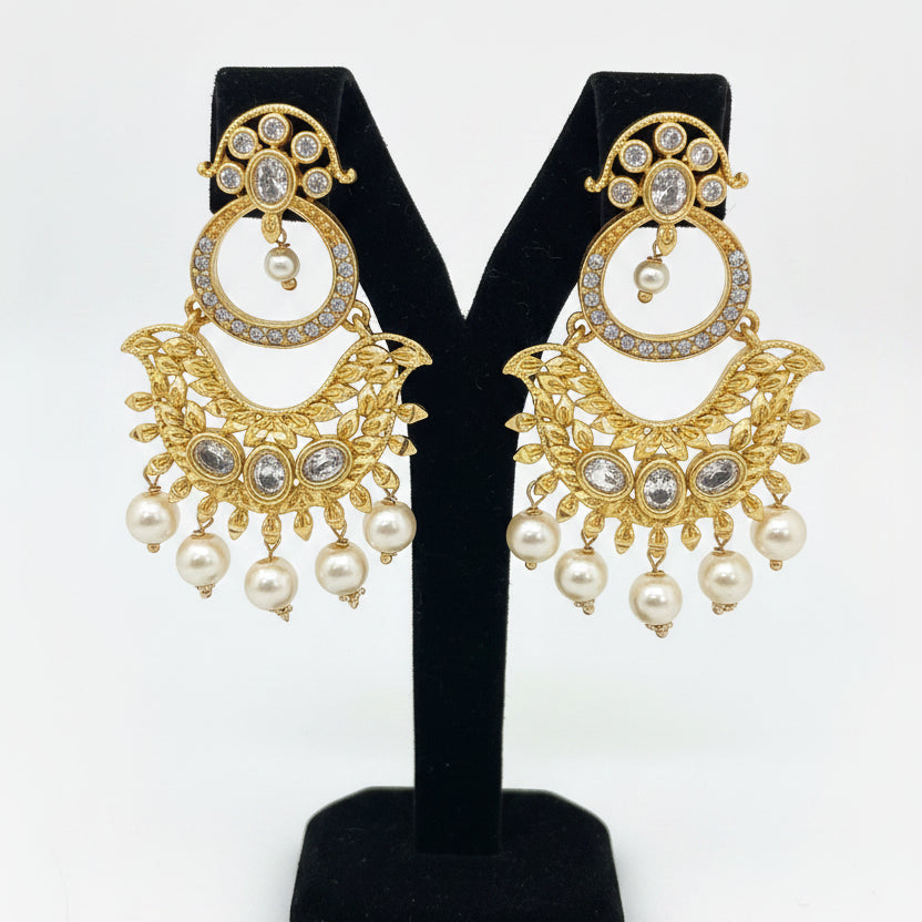 Vesha Drop Earrings
