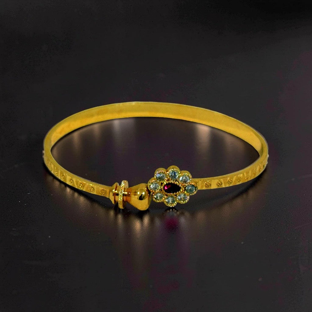 MeeraFive Metal  Adjustable Bangle Bracelet