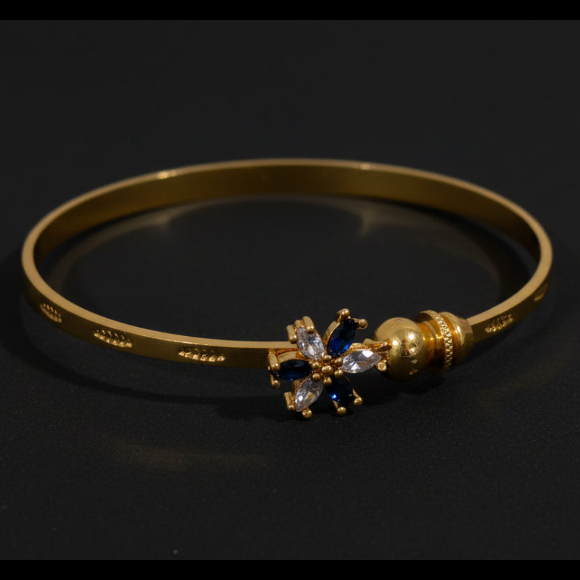 Radhika Adjustable  Bangle