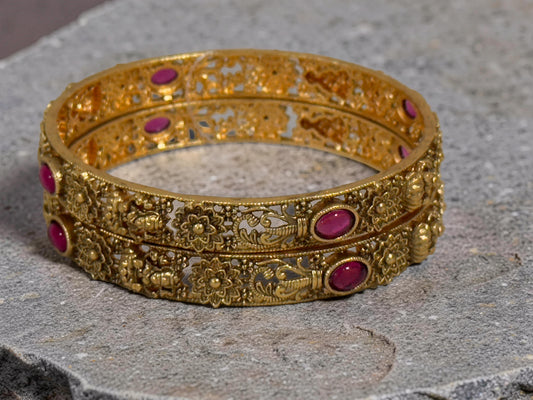 Indira Antique Bangle