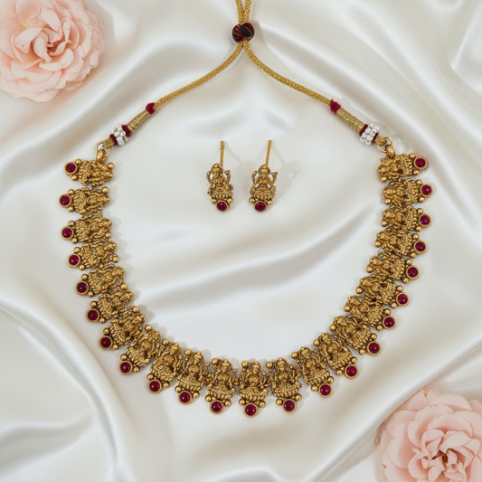 Rishika Chocker Necklace and Earrings Set