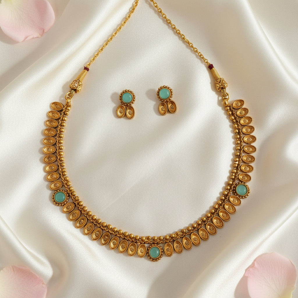 Akshara Chocker Necklace and Earrings Set