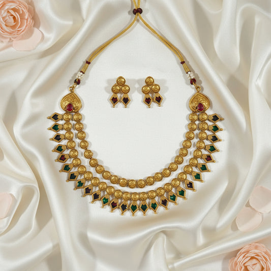Yukta Chocker Necklace and Earrings Set
