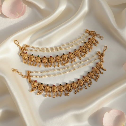 Manasvi Ear Chain- Matil